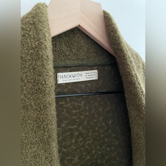 Hackwith Design House Oversized Jacket in Green Wool Blend - Picture 6 of 6